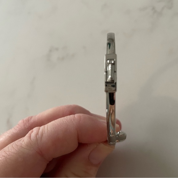 Silver key bracelet. Bangle bracelet - Picture 5 of 5